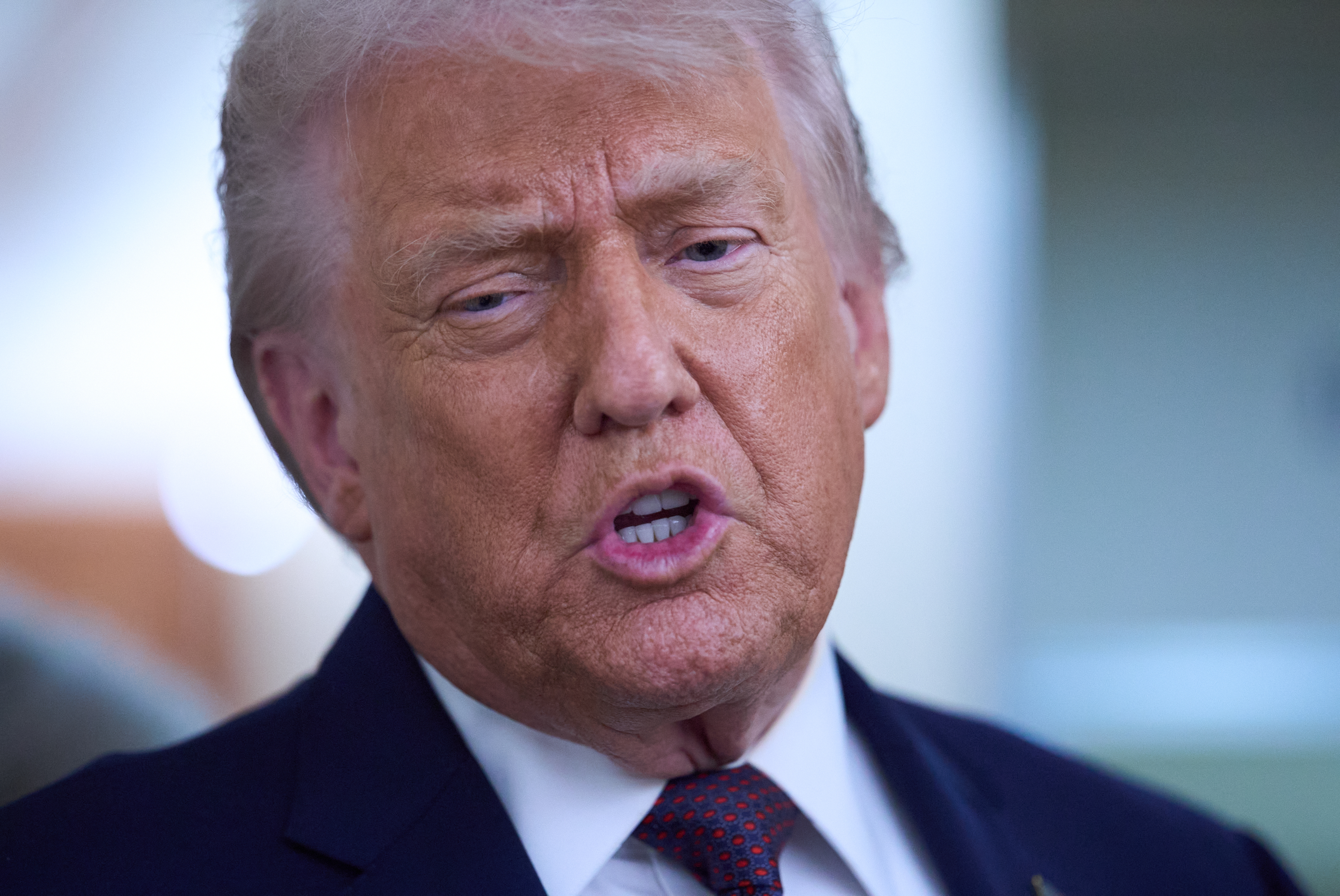 美軍擊落伊朗無人機 川普：伊朗想談判 雙方將如期舉行會談