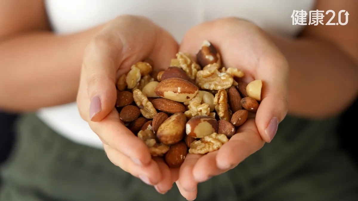 腰果、核桃、巴西堅果、杏仁哪個好？醫...